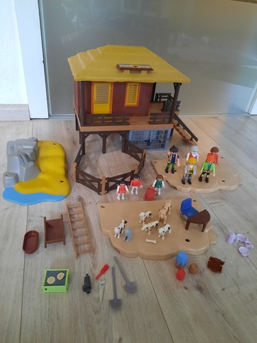Playmobil